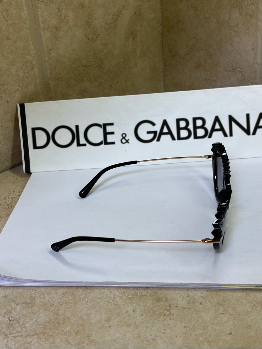 New Dolce & Gabbana DG6136 501/8G Black Cat-Eye Sunglasses with Gold Temples - Picture 4 of 13